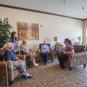 Sunset Ridge Jefferson – Residents & Staff Interacting